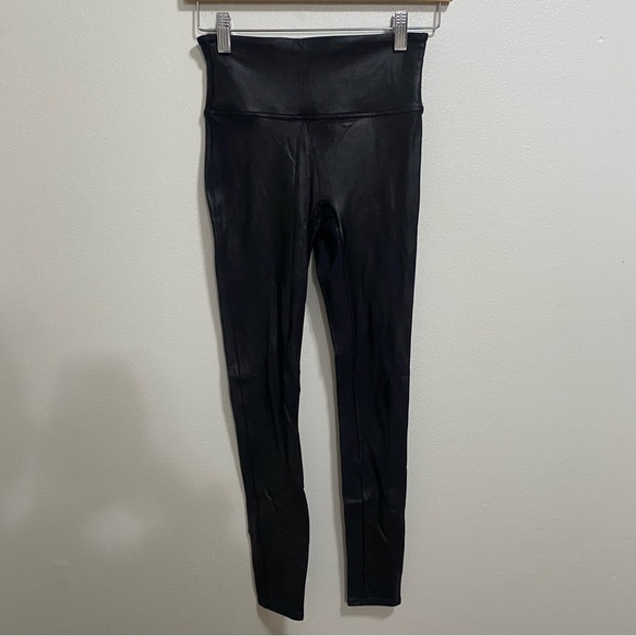 Spanx Sz Small Black Faux Leather Shapewear Leggings - Picture 2 of 6